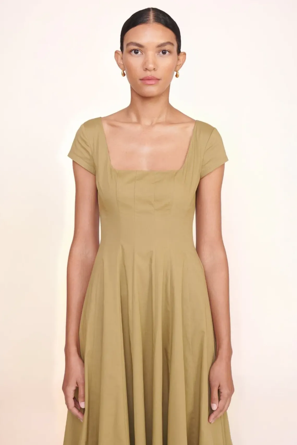CLOTHING STAUD -SHORT SLEEVE WELLS DRESS - KHAKI