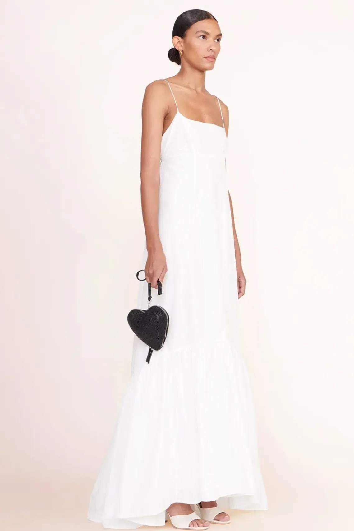 HANDBAGS STAUD - BEADED HEART CLUTCH BLACK