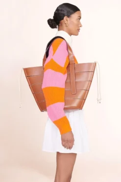 HANDBAGS STAUD - DIAMOND TOTE TAN CREAM