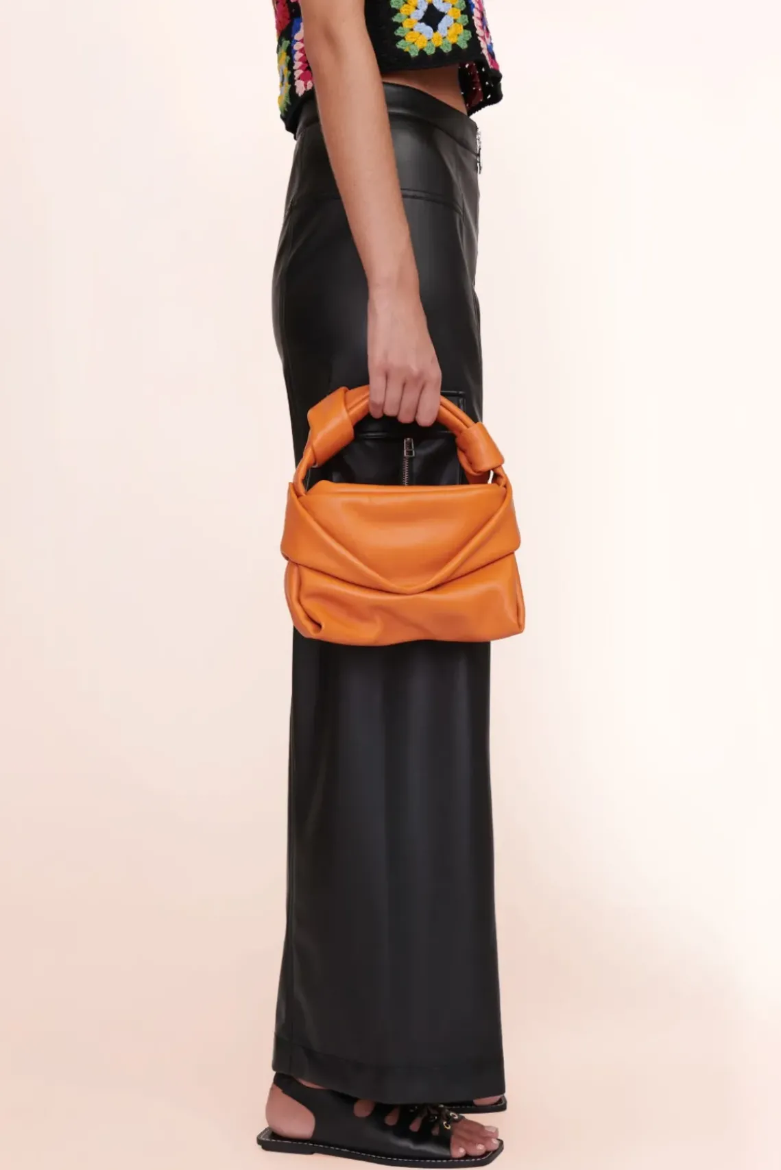 HANDBAGS STAUD - KISS BAG CARROT