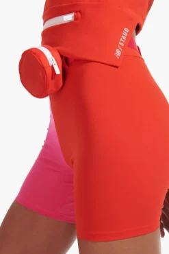 CLOTHING STAUD - NB SLEEK SHORT FIERY RED