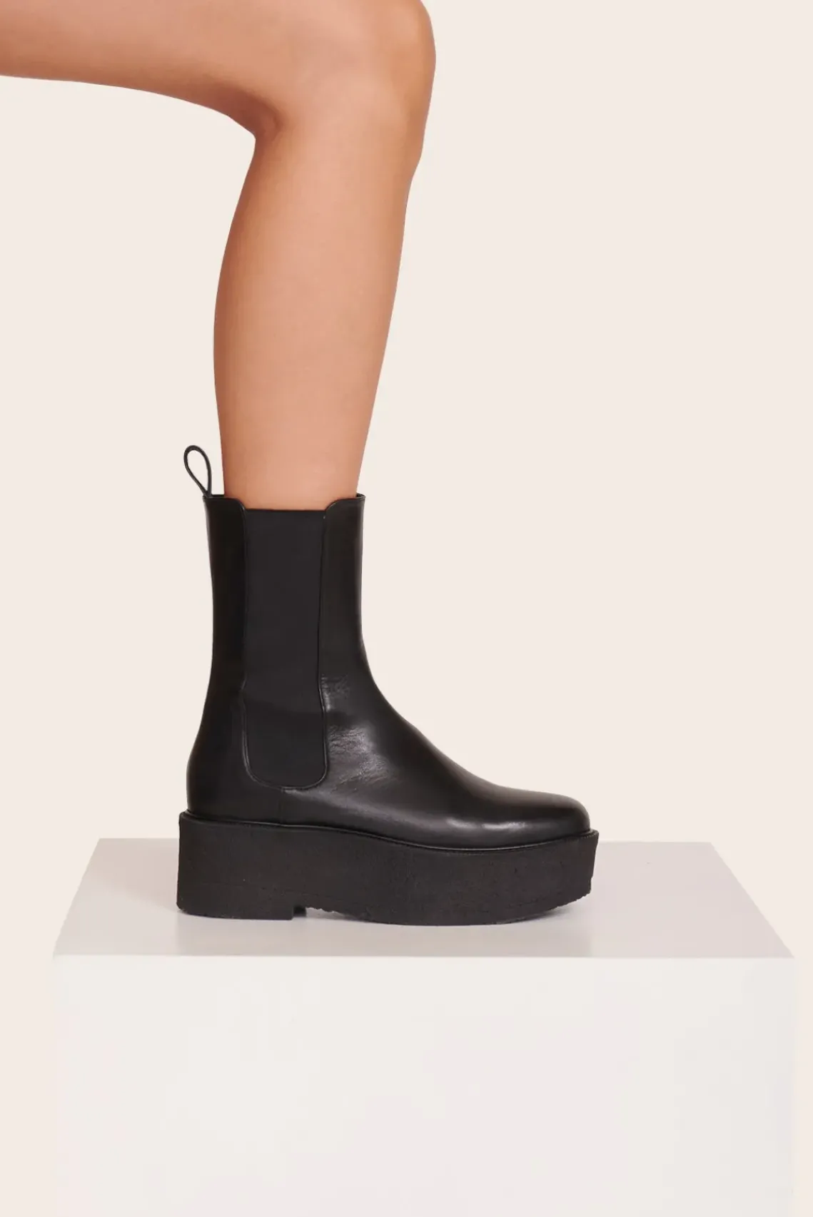 SHOES STAUD - PALAMINO PLATFORM BOOT BLACK