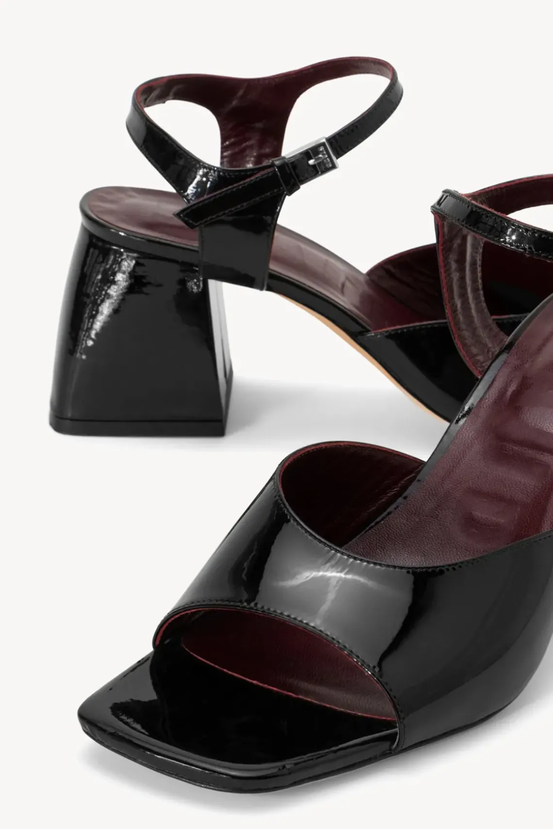 SHOES STAUD - TWYLA HEEL BLACK PATENT